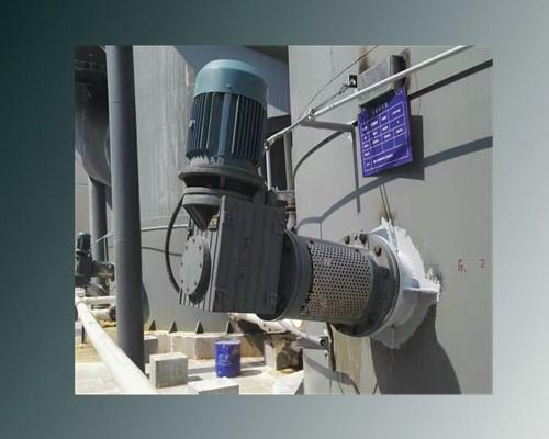 管理侧入式搅拌器的工作人员要具备的素质